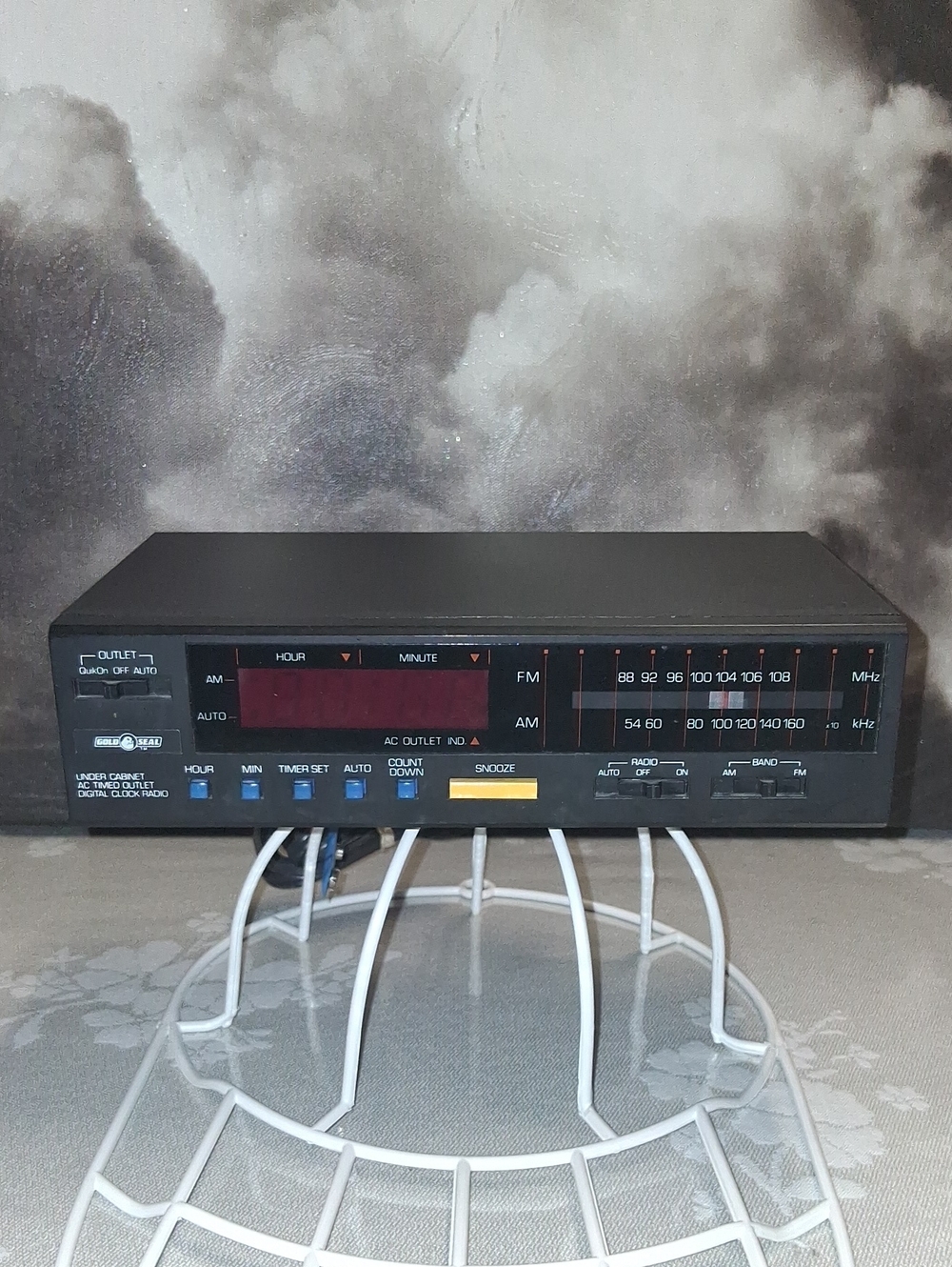 Black Digital AM/FM Clock Radio with Snooze and Timer